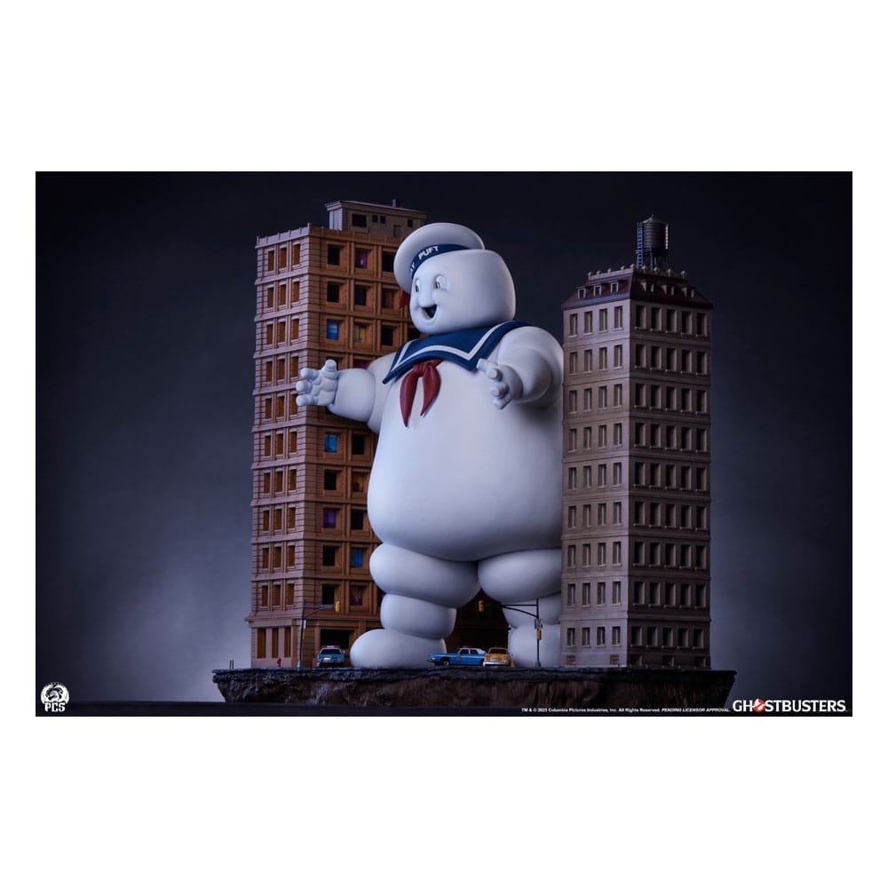 The Ghostbusters Diorama Statue Stay Puft Marshmallow Man Deluxe Edition 74 cm