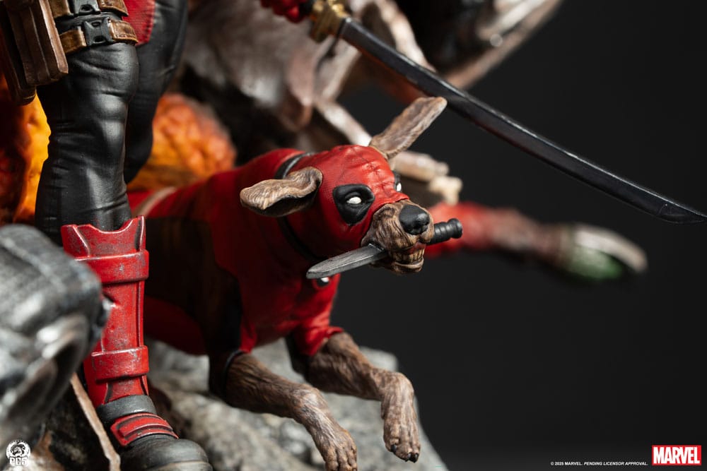 Marvel Fine Art Bust Deadpool 42 cm