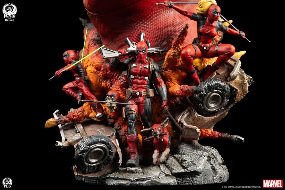 Marvel Fine Art Bust Deadpool Deluxe Edition 42 cm