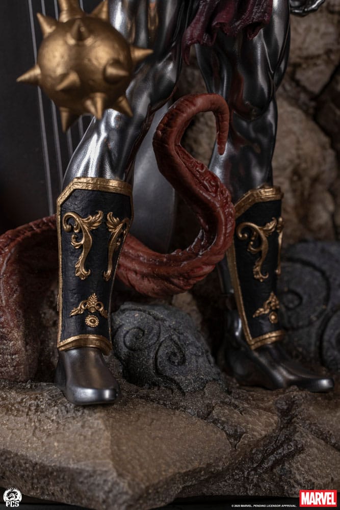 Marvel Fine Art Bust Planet Hulk 56 cm