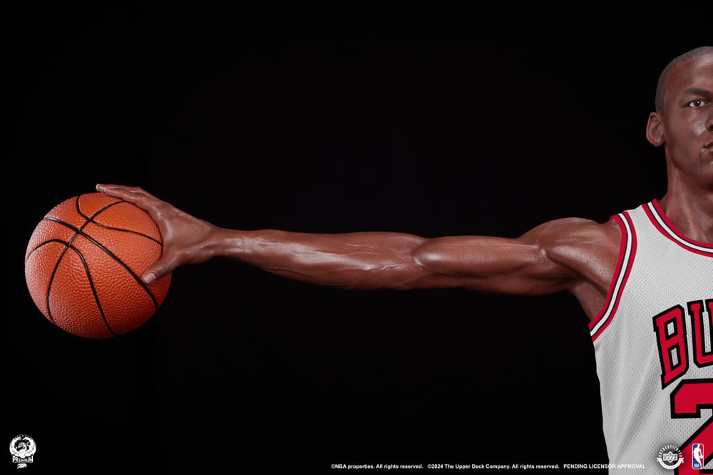 NBA Legends Life-Size Bust Michael Jordan Wings 81 cm