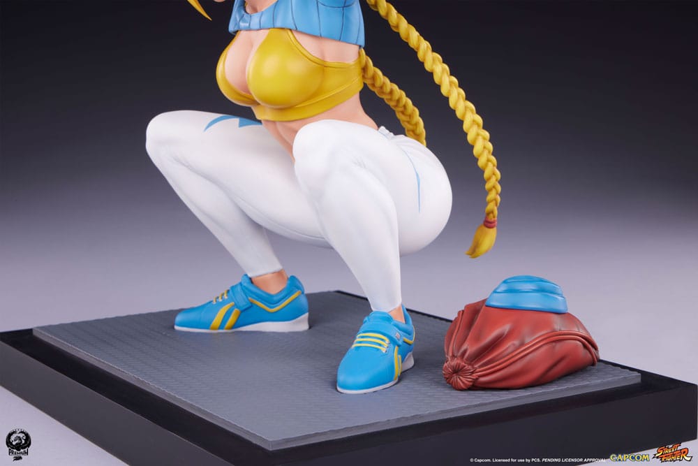 Street Fighter Premier Series Statue 1/4 Cammy: Powerlifting Alpha 41 cm