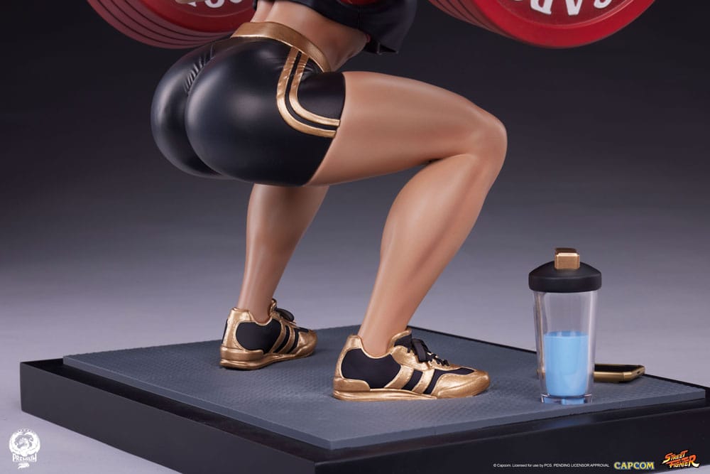 Street Fighter Premier Series Statue 1/4 Chun-Li Powerlifting (Battle Edition) 37 cm