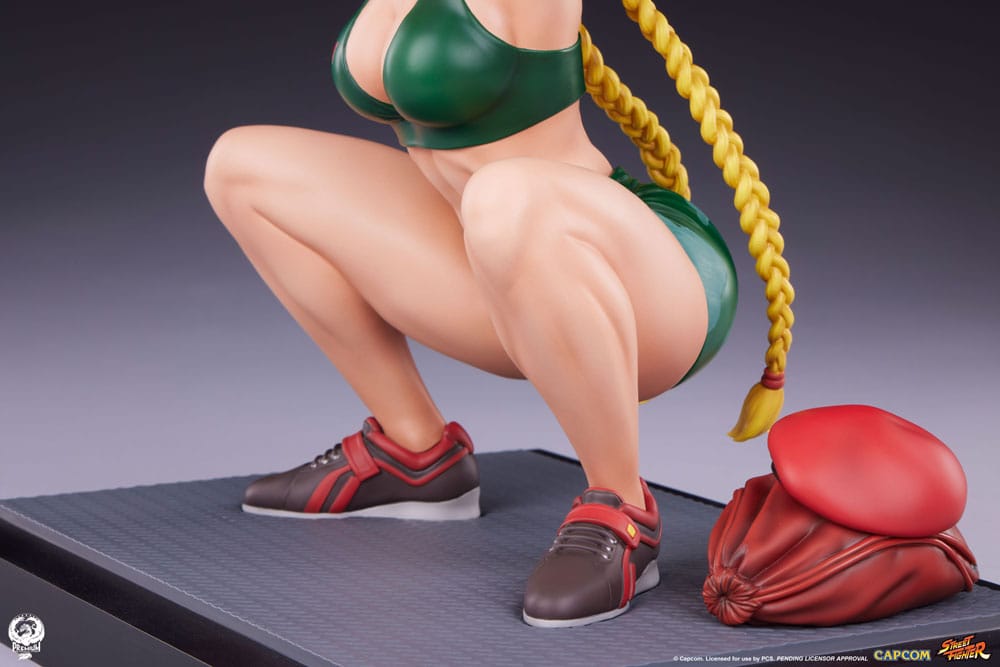 Street Fighter Premier Series Statue 1/4 Cammy: Powerlifting 41 cm