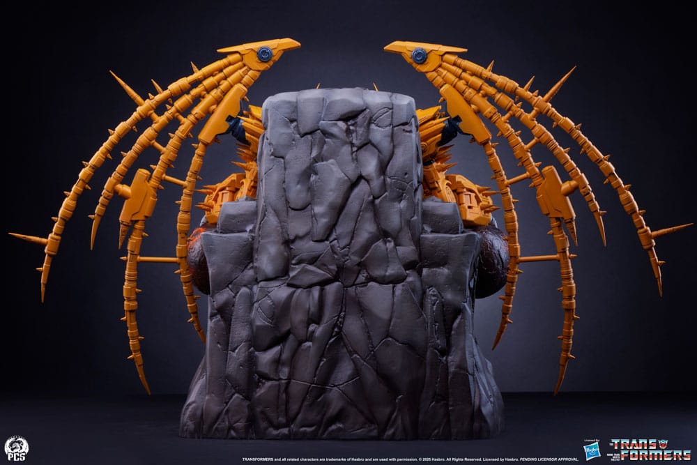 Transformers Museum Scale Statue Unicron 61 cm