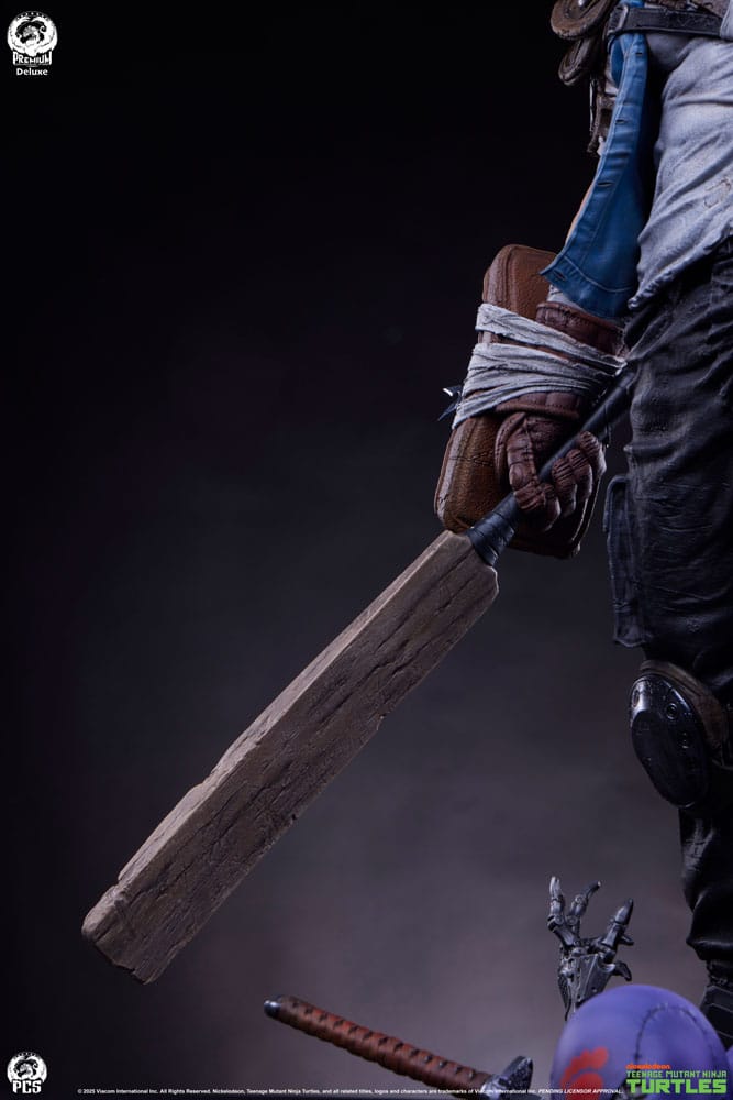 Teenage Mutant Ninja Turtles Legends Statue 1/3 Casey Jones Deluxe Edition 65 cm