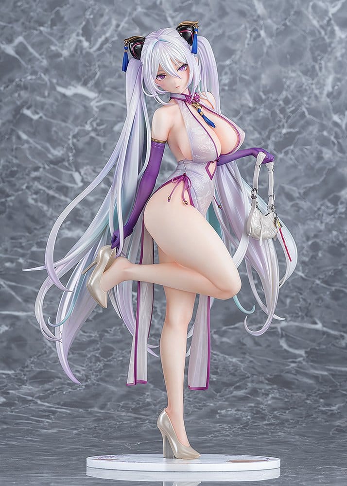 Azur Lane PVC Figure 1/6 Kearsarge Springtime Monitoring 28 cm
