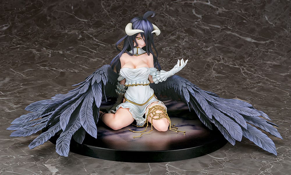 Overlord PVC Statue 1/7 Albedo 16 cm - Damaged packaging