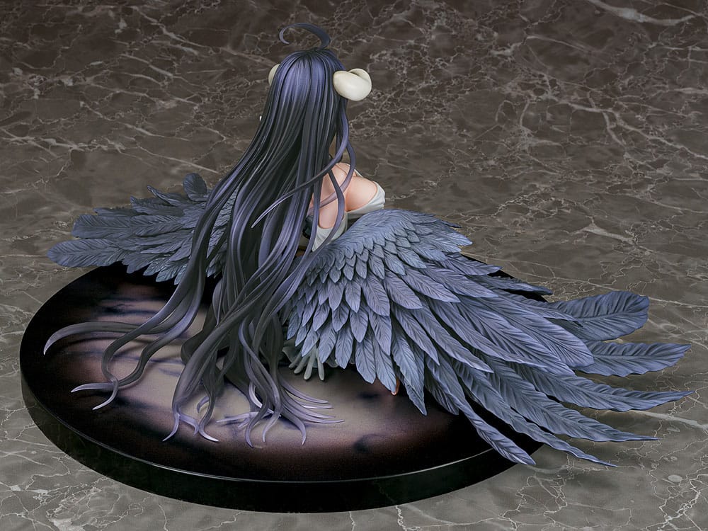 Overlord PVC Statue 1/7 Albedo 16 cm - Damaged packaging