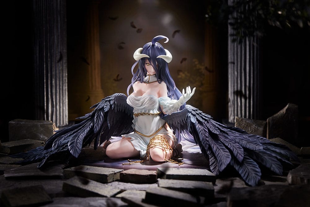 Overlord PVC Statue 1/7 Albedo 16 cm - Damaged packaging