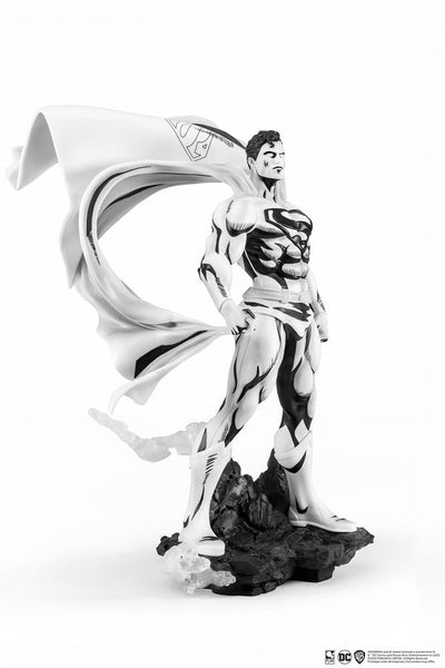 Batman PX PVC Statue 1/8 SDCC 2024 Superman Black & White Version 30 cm