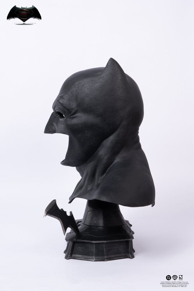 Justice League: Batman v Superman: Dawn of Justice Replica 1/1 Batman Cowl 51 cm