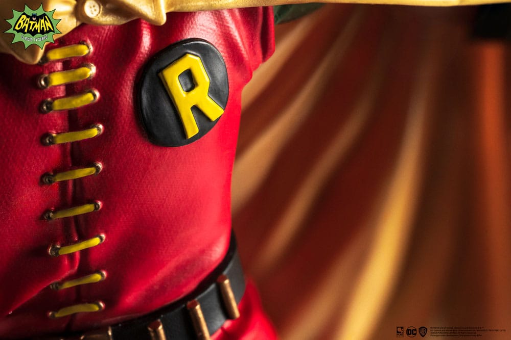 DC Comics PVC Diorama Statue 1/8 Batman &amp; Robin 1966 23 cm - Damaged packaging