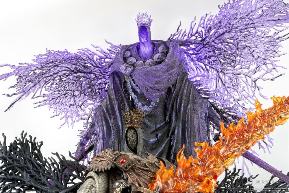 Dark Souls Statue 1/7 Pontiff Sulyvahn Deluxe Version 84 cm - Damaged packaging