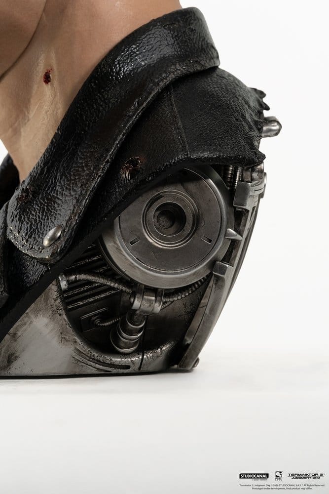 Terminator 2 Replik 1/1 T-800 Model 101 Battle Damaged Art Mask 47 cm