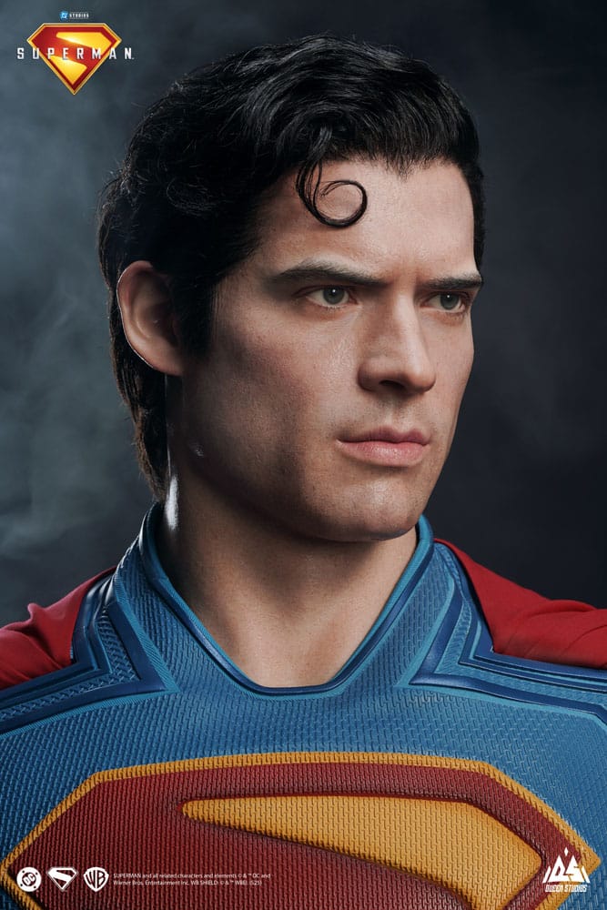 Superman 2025 Life-Size Statue Superman 208 cm