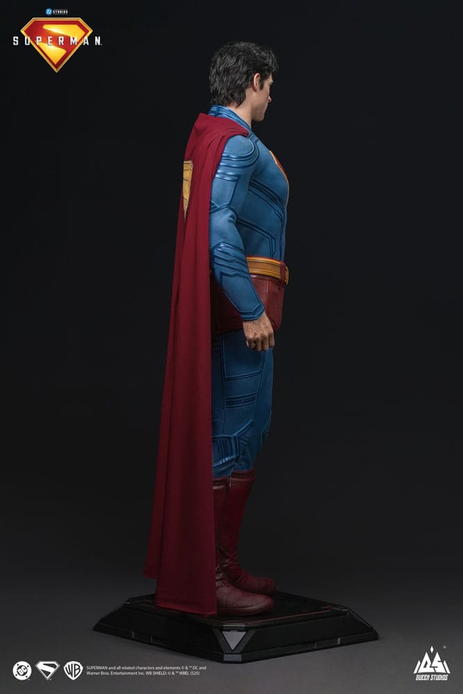 Superman 2025 Life-Size Statue Superman 208 cm