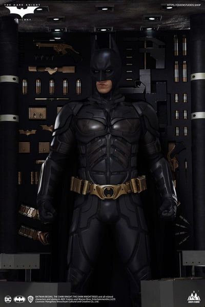 The Dark Knight Life-Size Statue Batman Ultimate Edition 207 cm