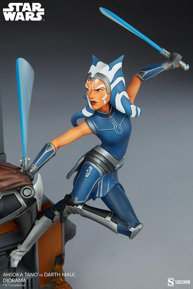 Star Wars: The Clone Wars Diorama Ahsoka Tano vs Darth Maul 51 cm