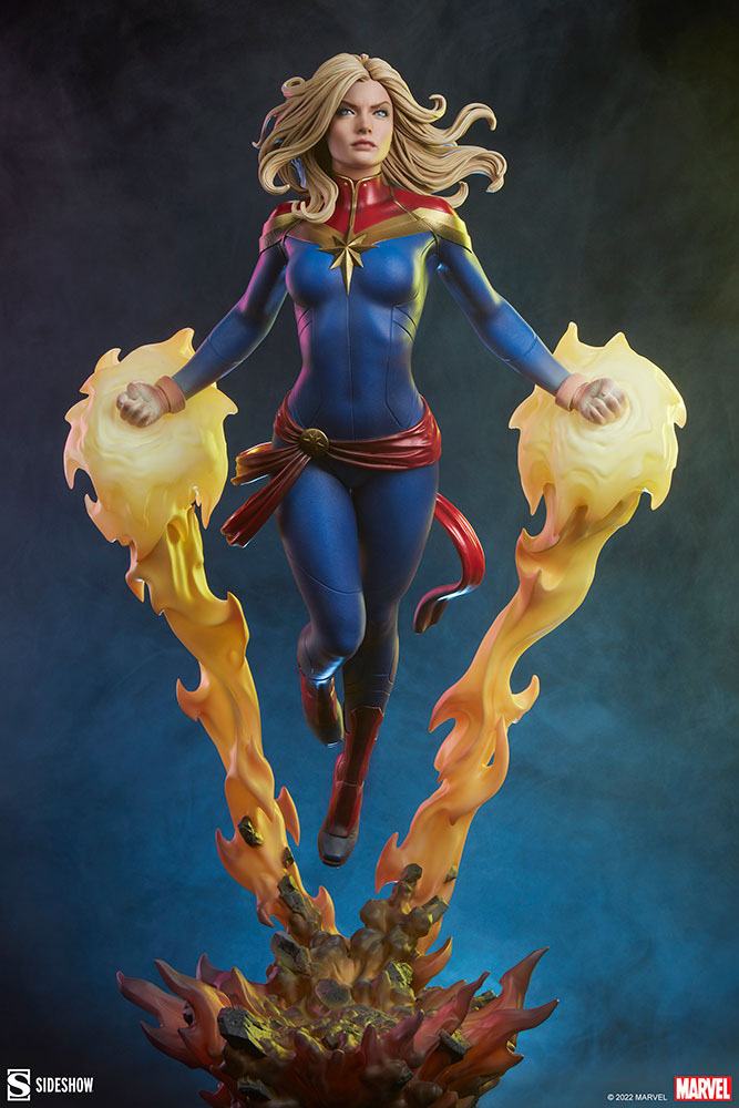 Marvel Premium Format Statue Captain Marvel 60 cm