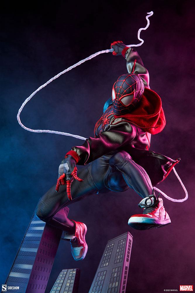 Marvel Premium Format Statue Miles Morales 60 cm