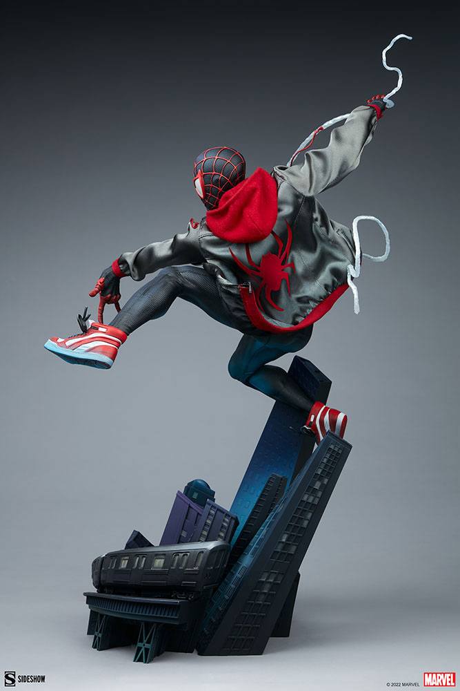 Marvel Premium Format Statue Miles Morales 60 cm