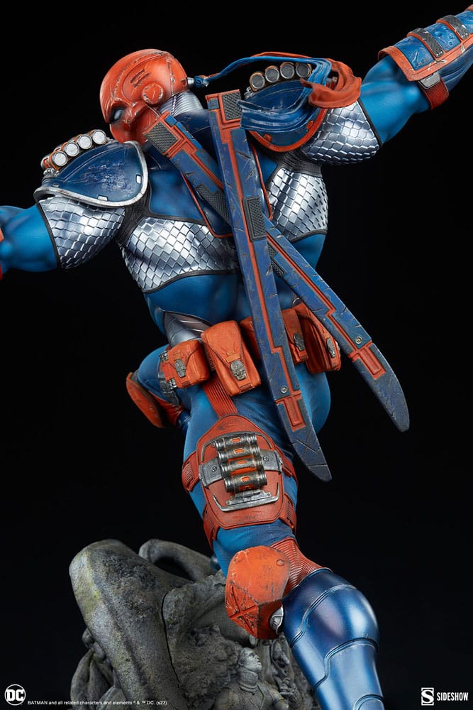 DC Comics Premium Format Statue Deathstroke 61 cm