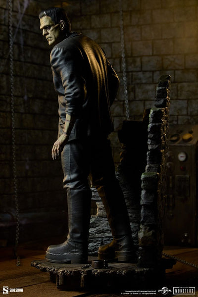 Frankenstein Premium Format Statue Frankenstein 57 cm