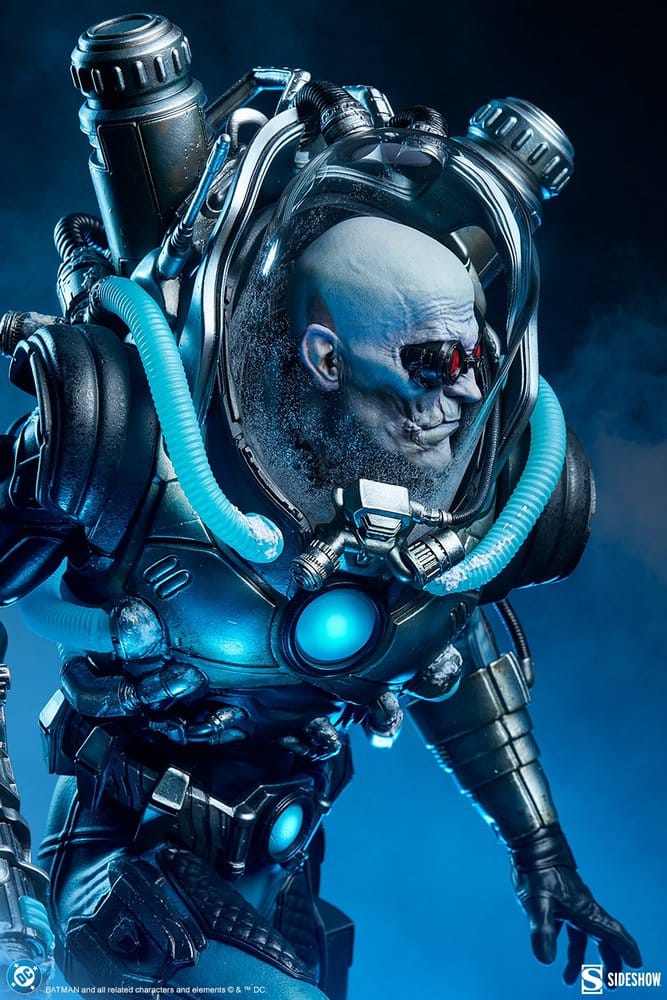 DC Comics Premium Format Figure Mr. Freeze 59 cm
