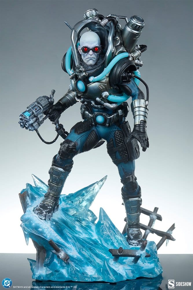 DC Comics Premium Format Figure Mr. Freeze 59 cm