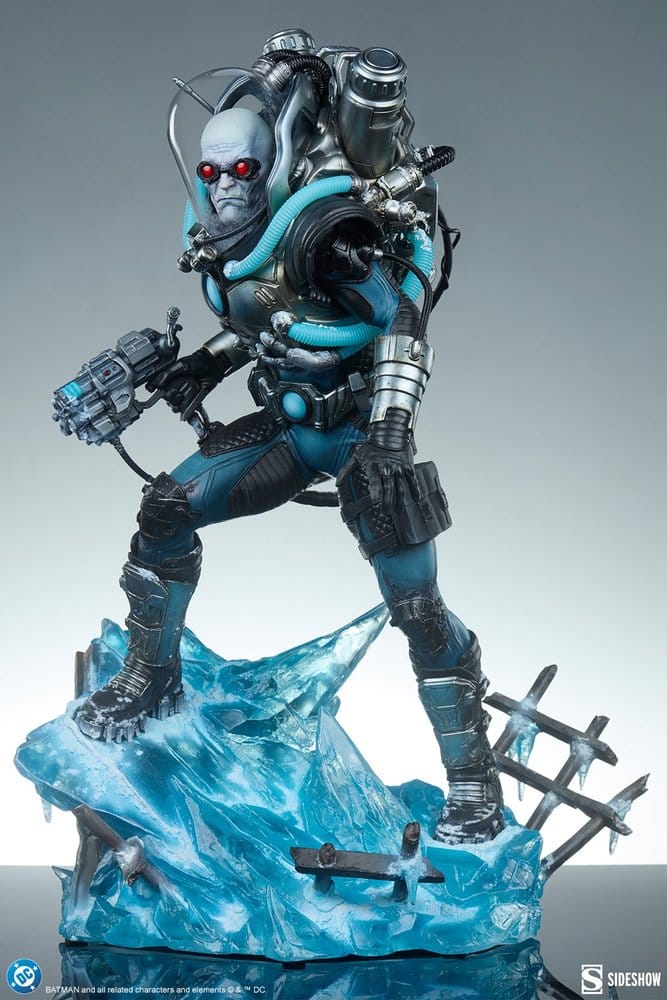 DC Comics Premium Format Figure Mr. Freeze 59 cm