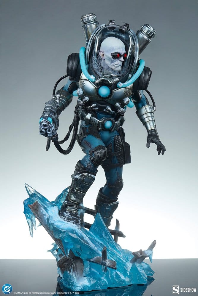 DC Comics Premium Format Figure Mr. Freeze 59 cm