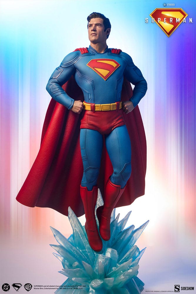 Superman (2025) Premium Format Statues Superman 61 cm &amp; Krypto 23 cm Bundle (2)