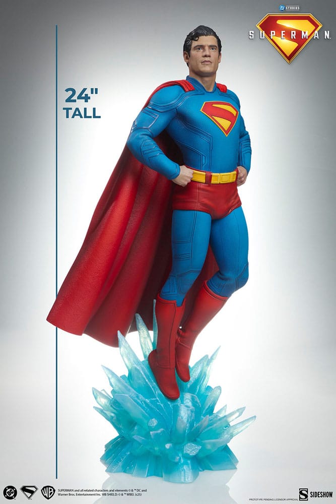 Superman (2025) Premium Format Statues Superman 61 cm &amp; Krypto 23 cm Bundle (2)