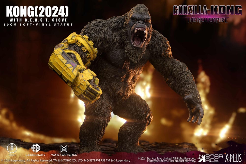 Godzilla vs. Kong: The New Empire Soft Vinyl Statue Kong with B.E.A.S.T. Glove 30 cm