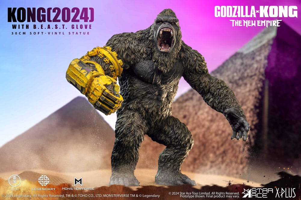 Godzilla vs. Kong: The New Empire Soft Vinyl Statue Kong with B.E.A.S.T. Glove 30 cm