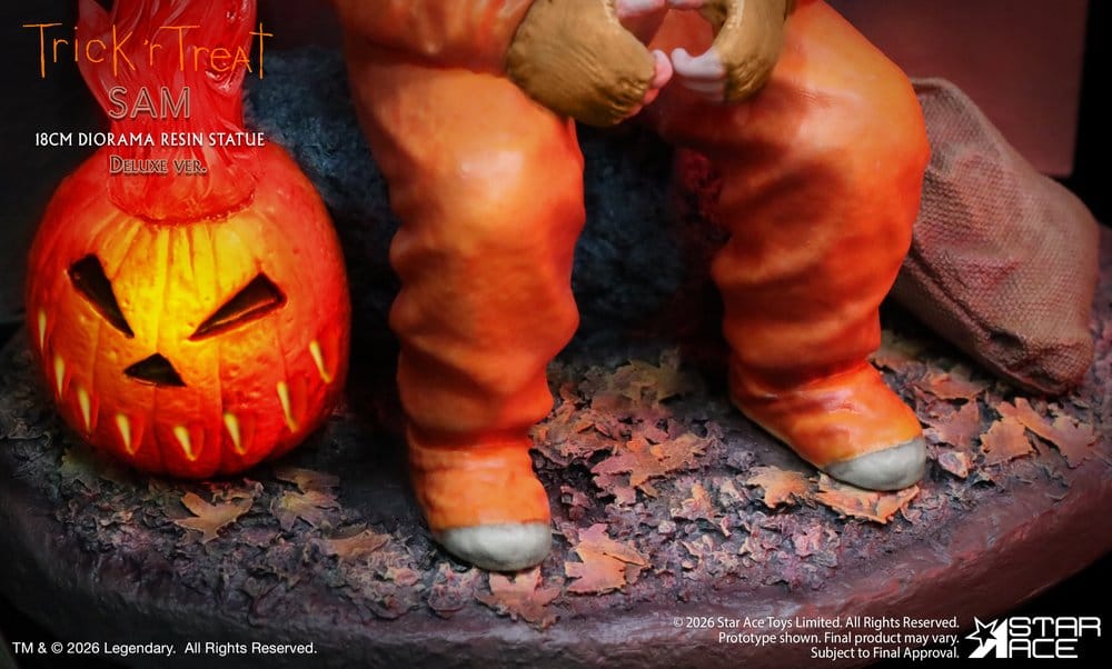 Trick R Treat Diorama Resin Statue Sam DX 18 cm