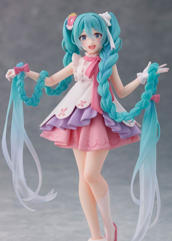 Hatsune Miku PVC Statue Hatsune Miku Wonderland Rapuinzel Ver. 18 cm