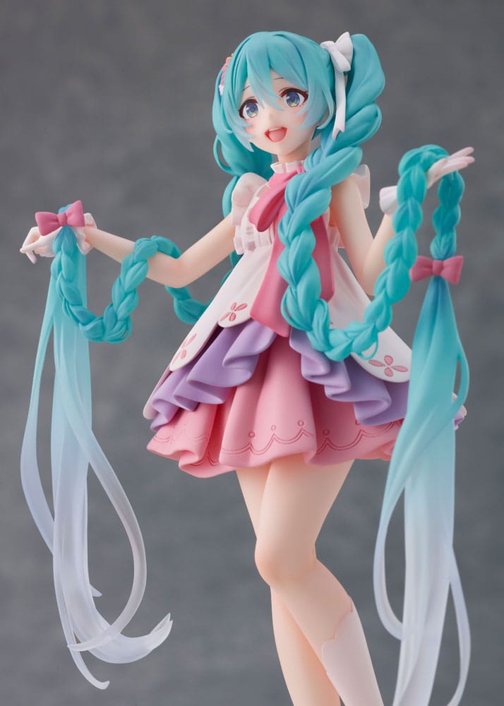 Hatsune Miku PVC Statue Hatsune Miku Wonderland Rapuinzel Ver. 18 cm