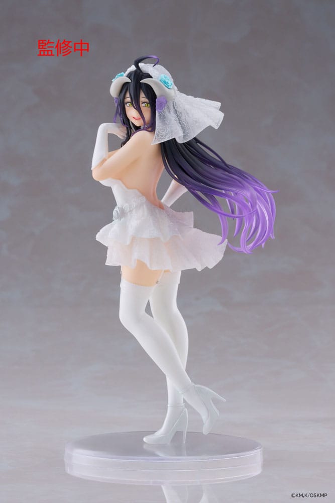 Overlord Coreful PVC Statue Albedo Wedding Ver. 18 cm   - Damaged packaging