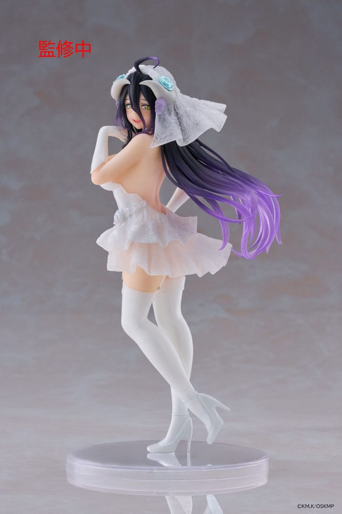 Overlord Coreful PVC Statue Albedo Wedding Ver. 18 cm   - Damaged packaging