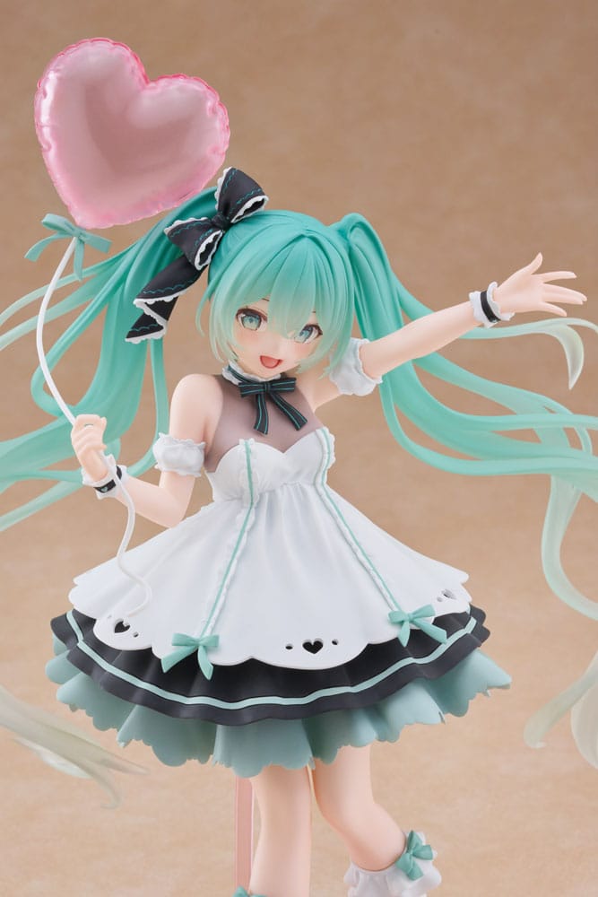Hatsune Miku AMP+ PVC Statue Statue Hatsune Miku Birthday 2025 Party Ver. 21 cm - Damaged packaging