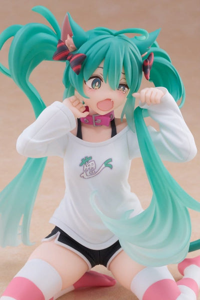 Hatsune Miku PVC Statue Desktop Cute Figure Hatsune Miku Cat Ear T-Shirt Ver. 13 cm
