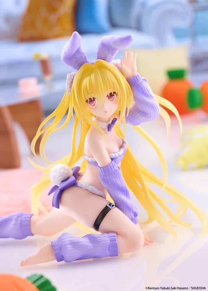 To Love-Ru Darkness MOFLOCK PVC Figure Golden Darkness (Fluffy Bunny Ver.) 13 cm