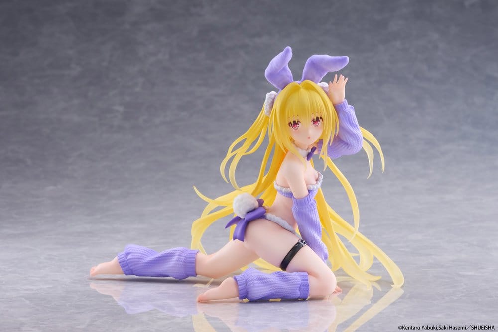 To Love-Ru Darkness MOFLOCK PVC Figure Golden Darkness (Fluffy Bunny Ver.) 13 cm