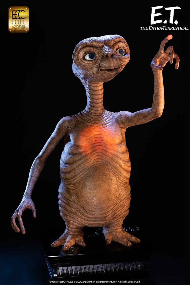 E.T. The Extra-Terrestrial Life-Size Statue E.T. 132 cm