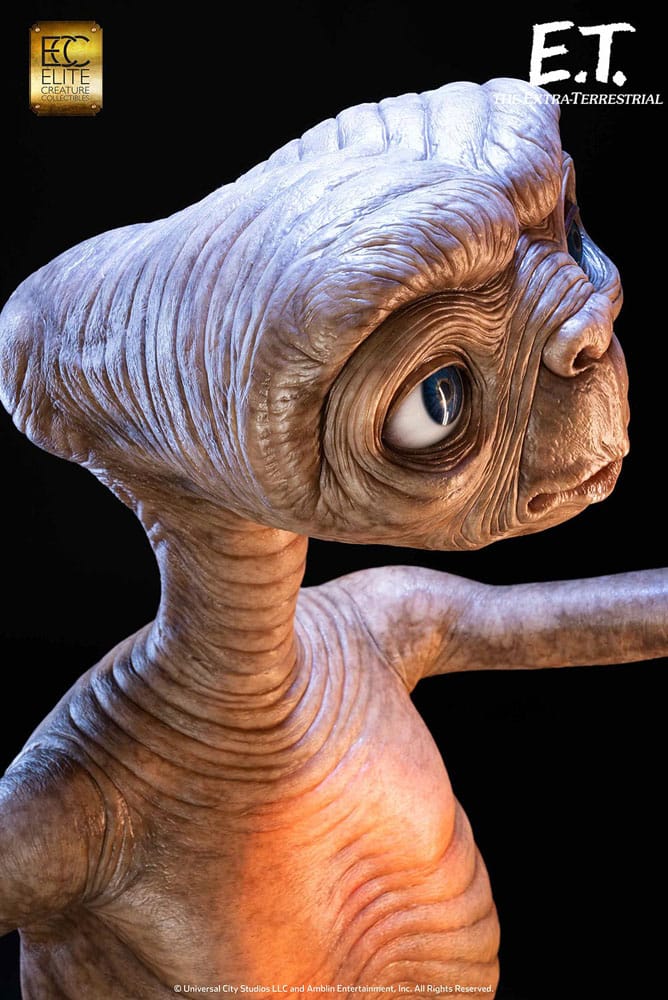 E.T. The Extra-Terrestrial Life-Size Statue E.T. 132 cm