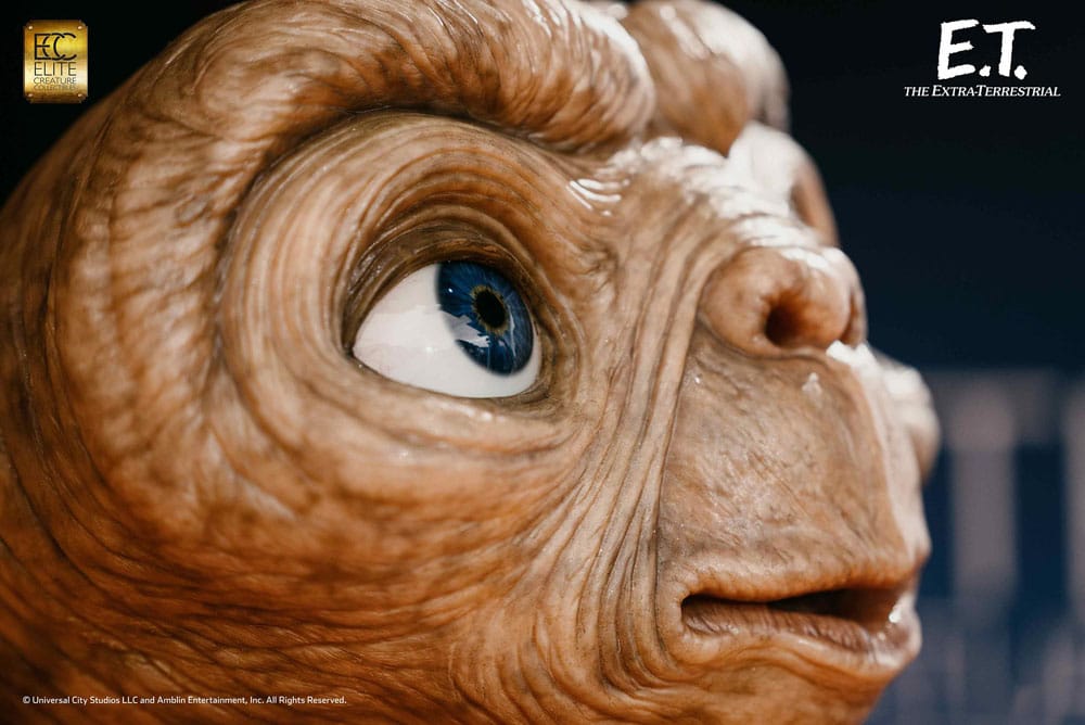 E.T. The Extra-Terrestrial Life-Size Statue E.T. 132 cm