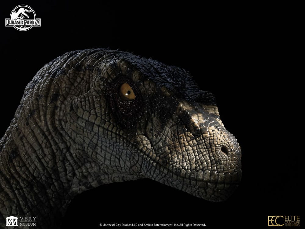 Jurassic Park III Bust Female Velociraptor White Queen 75 cm