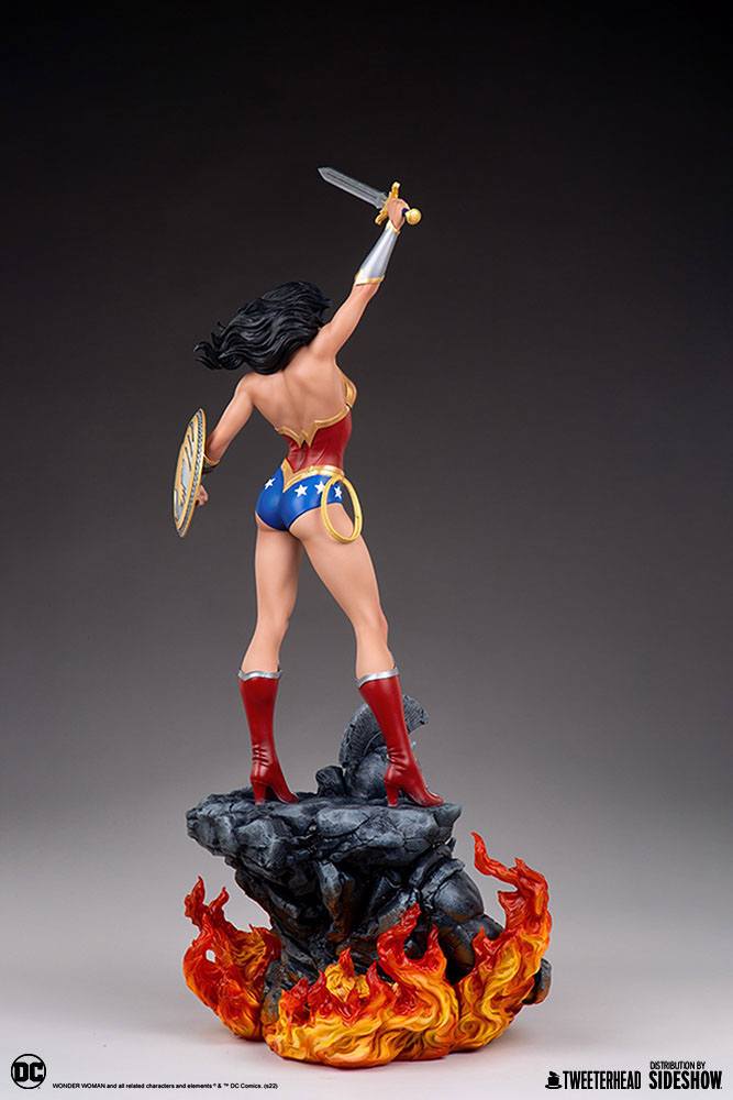 DC Comics Maquette 1/4 Wonder Woman 94 cm